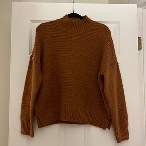 LIKE NEW “ONLY” MOCK NECK PULLOVER KNIT SWEATER